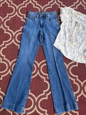 Wrangler High Rise Flare Jeans, women’s western denim, size 26x34